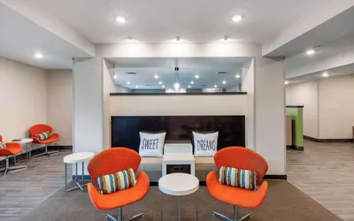 Photo 4 - MainStay Suites Spokane Airport
