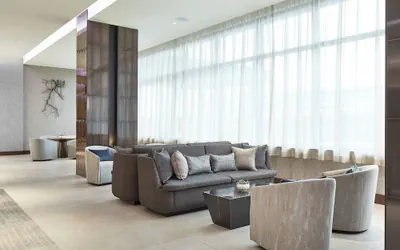 Photo 4 - AC Hotel by Marriott Atlanta Airport Gateway