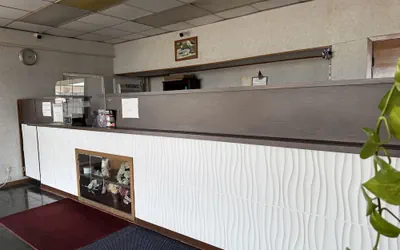 Photo 3 - Thunderbird Motel Hillsboro