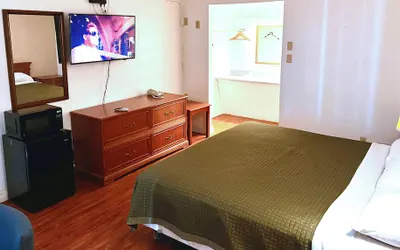 Photo 4 - Thunderbird Motel Hillsboro