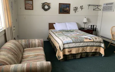Photo 5 - Carroll Motel & Cottages