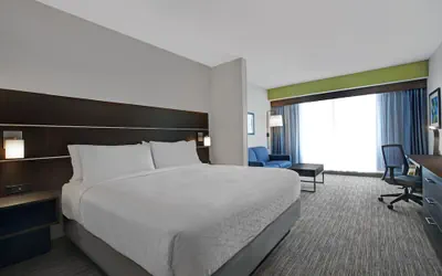 Photo 5 - Holiday Inn Express & Suites Milwaukee - Brookfield by IHG
