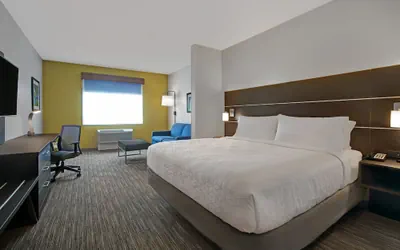 Photo 4 - Holiday Inn Express & Suites Milwaukee - Brookfield by IHG