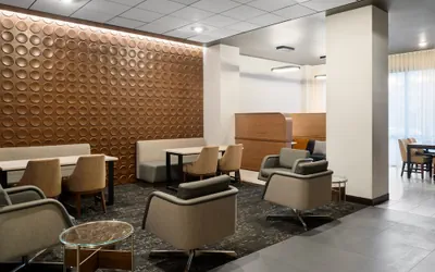 Photo 2 - Courtyard by Marriott Seattle SeaTac Airport