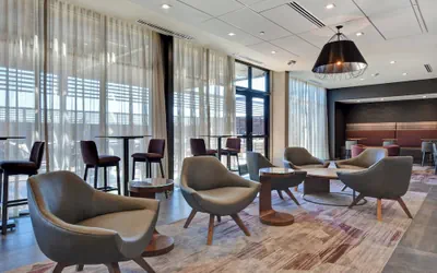 Photo 2 - Courtyard by Marriott Bentonville Rogers Promenade