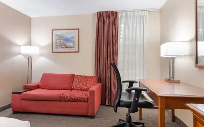 Photo 4 - LeBossier Hotel