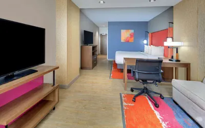 Photo 5 - La Quinta Inn & Suites by Wyndham Lakeway