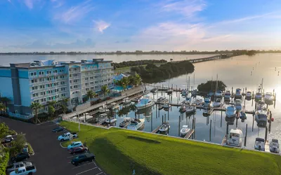 Photo 2 - Compass Hotel by Margaritaville Anna Maria Sound