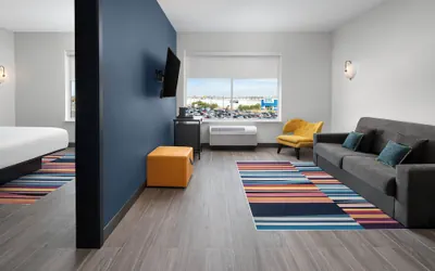Photo 5 - Aloft by Marriott Katy Mills