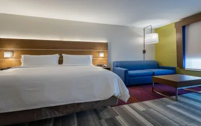 Photo 3 - Holiday Inn Express & Suites Marion by IHG