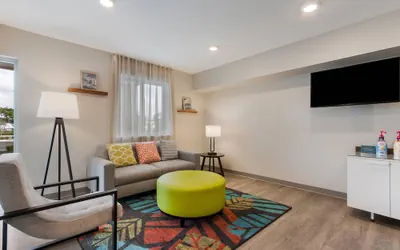 Photo 4 - WoodSpring Suites Tamarac