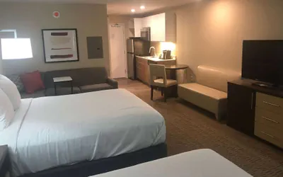 Photo 5 - Hawthorn Extended Stay by Wyndham Monahans