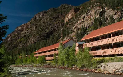 Hot Springs Inn
