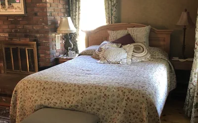 Photo 5 - Aiken Manor B&B