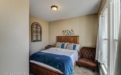 Photo 5 - 3 BR Beautifully Restored 1890`s Homedowntown