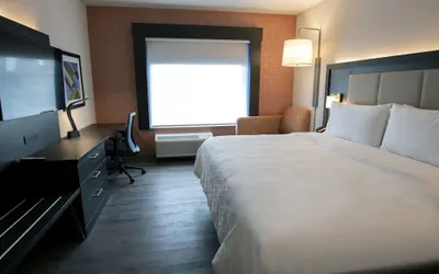 Photo 5 - Holiday Inn Express & Suites Jersey City - Holland Tunnel by IHG