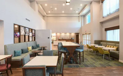 Photo 3 - Hampton Inn & Suites Cincinnati Liberty Township