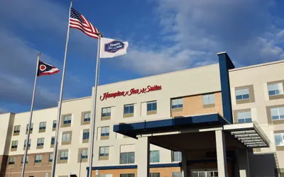 Photo 2 - Hampton Inn & Suites Cincinnati Liberty Township