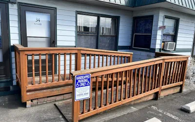 Photo 4 - Great House Motel
