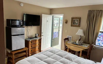 Photo 3 - Great House Motel