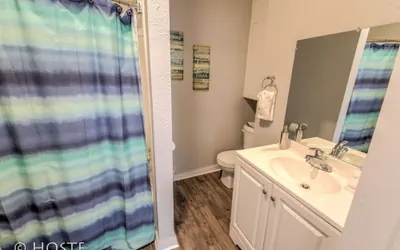 Photo 4 - 3BR Of Downtown King Bed, Dining, Has It All!