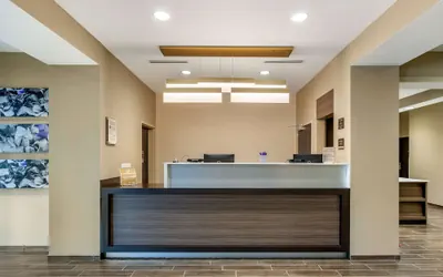 Photo 4 - Sleep Inn & Suites Gallatin - Nashville Metro