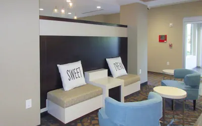Photo 3 - Sleep Inn & Suites Gallatin - Nashville Metro