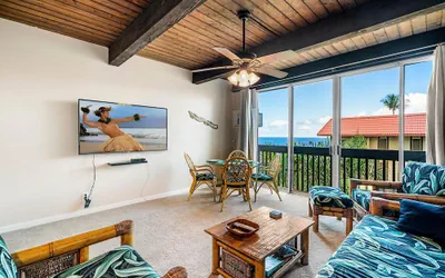 Photo 4 - Kona Mansions#229