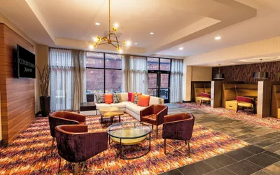 Photo 3 - Courtyard by Marriott Winston - Salem Downtown