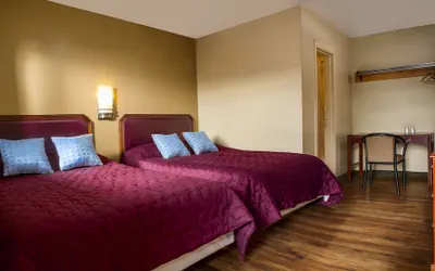 Photo 2 - Viking Motel