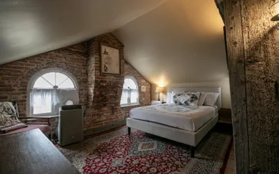 Photo 5 - Willard Richards Inn