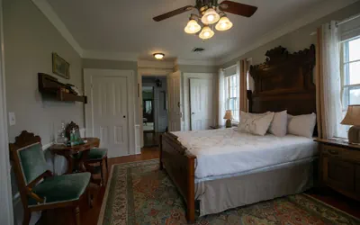 Photo 3 - Willard Richards Inn