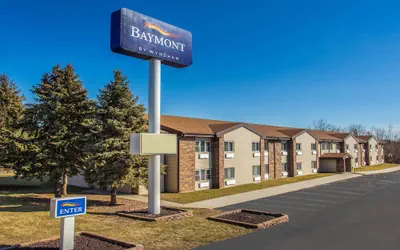 Photo 2 - Baymont by Wyndham Joliet