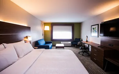 Photo 5 - Holiday Inn Express & Suites Rehoboth Beach by IHG