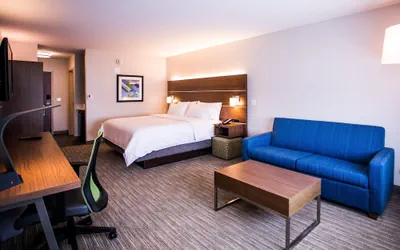 Photo 3 - Holiday Inn Express & Suites Rehoboth Beach by IHG