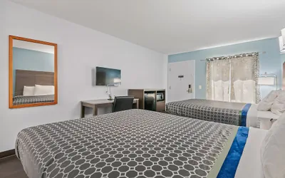 Photo 3 - Franklin Inn
