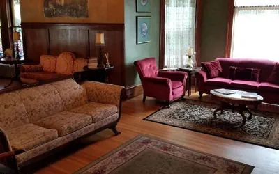 Photo 3 - Historic Victorian Inn