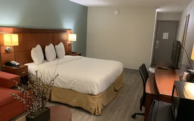 Photo 4 - The Hotel Orange