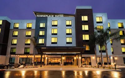 Photo 2 - TownePlace Suites by Marriott Irvine Lake Forest