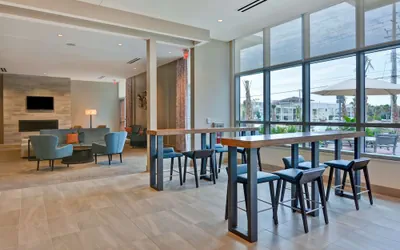 Photo 3 - Hilton Garden Inn Destin Miramar Beach