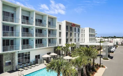 Photo 2 - Hilton Garden Inn Destin Miramar Beach
