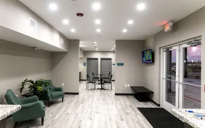 Photo 2 - Express Inn
