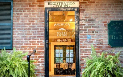 Photo 3 - Anchuca Historic Mansion & Inn