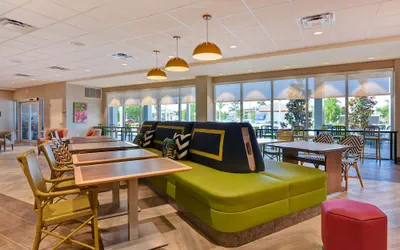 Photo 3 - Home2 Suites Naples I-75 Pine Ridge Road, FL