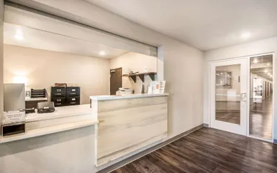 Photo 5 - WoodSpring Suites Bradenton
