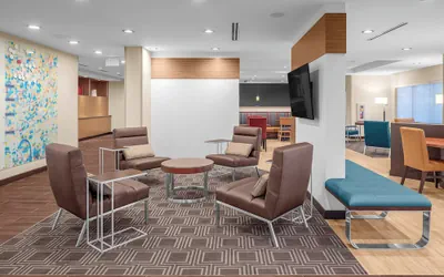 Photo 2 - TownePlace Suites by Marriott Cincinnati Fairfield