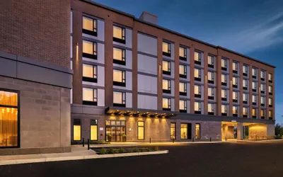 Photo 2 - Staybridge Suites Boston Logan Airport - Revere by IHG