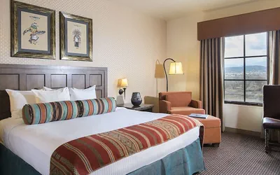 Photo 4 - Santa Claran Hotel Casino