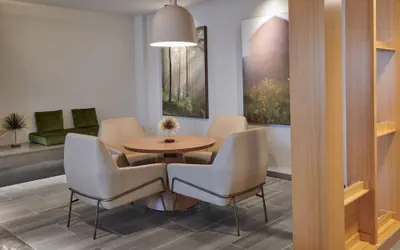 Photo 3 - Fairfield Inn & Suites by Marriott Chicago O'Hare