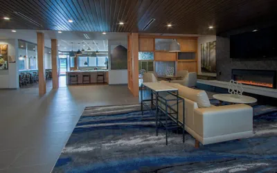 Photo 2 - Fairfield Inn & Suites Duncan